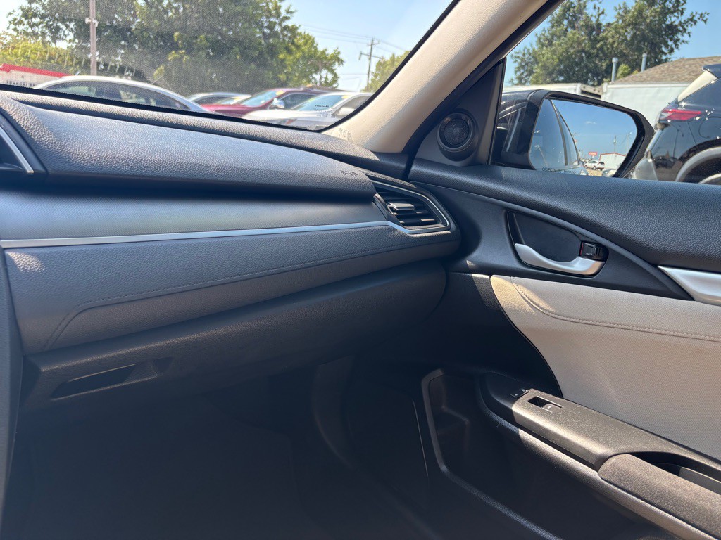 2018 Honda Civic Image 20