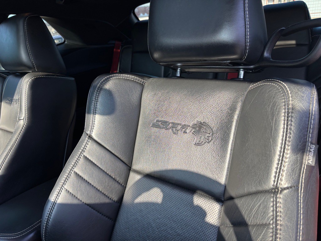 2017 Dodge Challenger Image 14