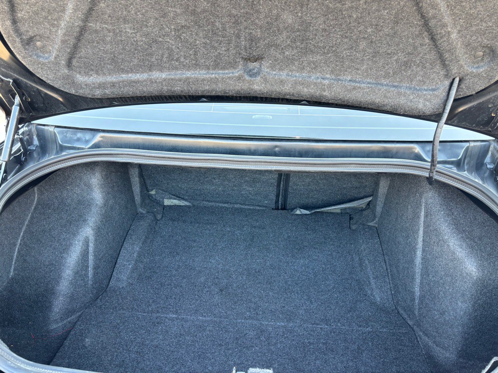 2017 Dodge Challenger Image 36