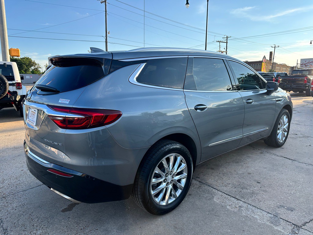 2018 Buick Enclave Image 29