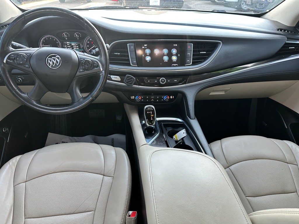 2018 Buick Enclave Image 35