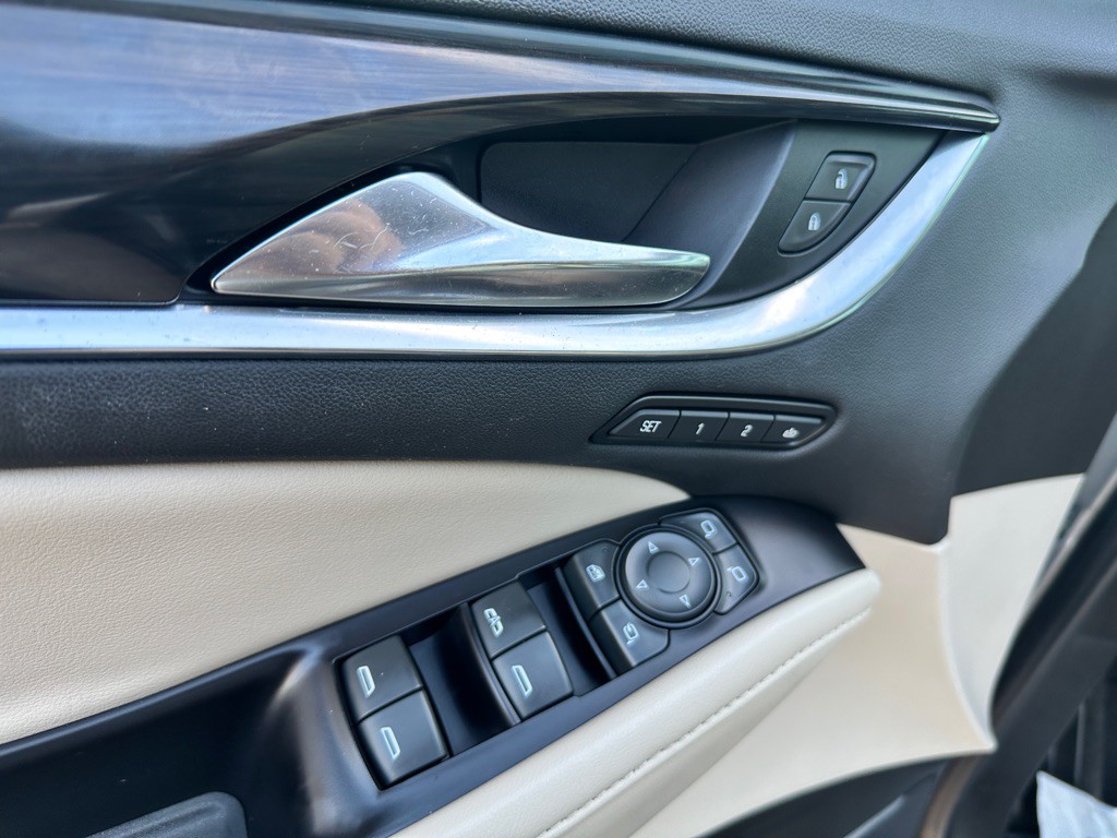 2018 Buick Enclave Image 40