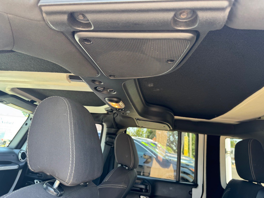 2015 Jeep Wrangler Unlimited Image 10