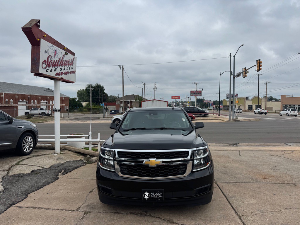 2020 Chevrolet Tahoe Image 2