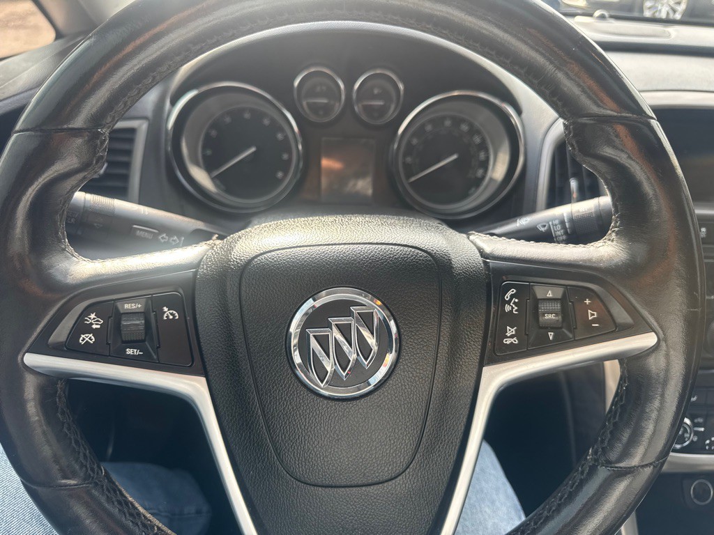 2015 Buick Verano Image 16
