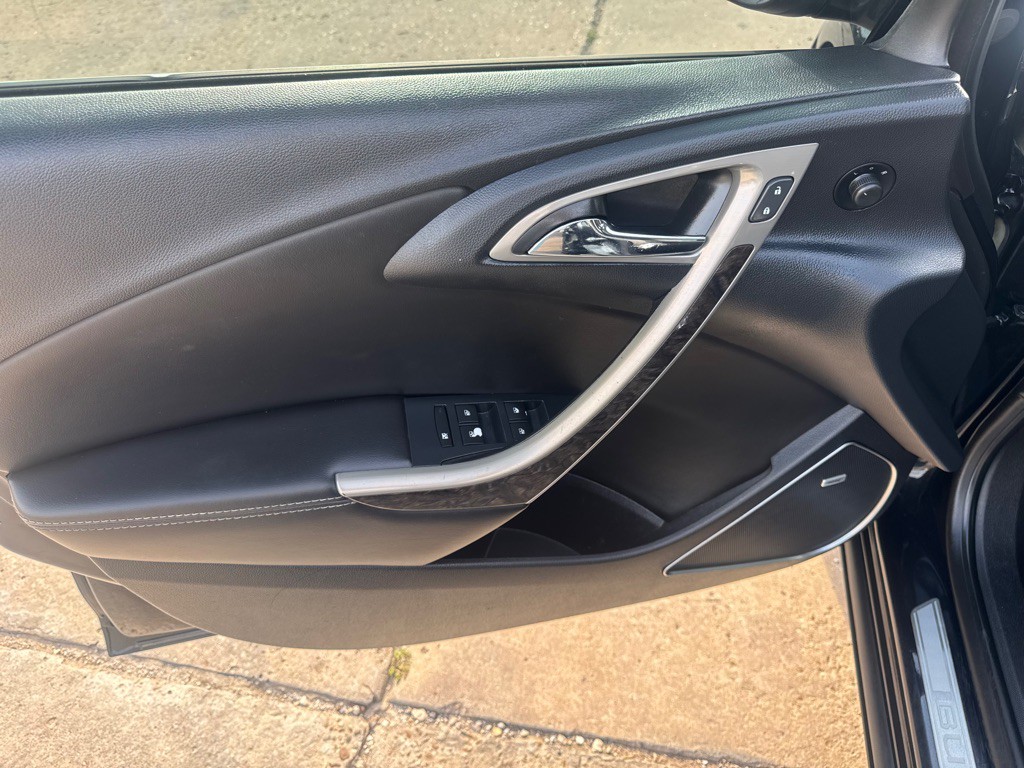 2015 Buick Verano Image 11