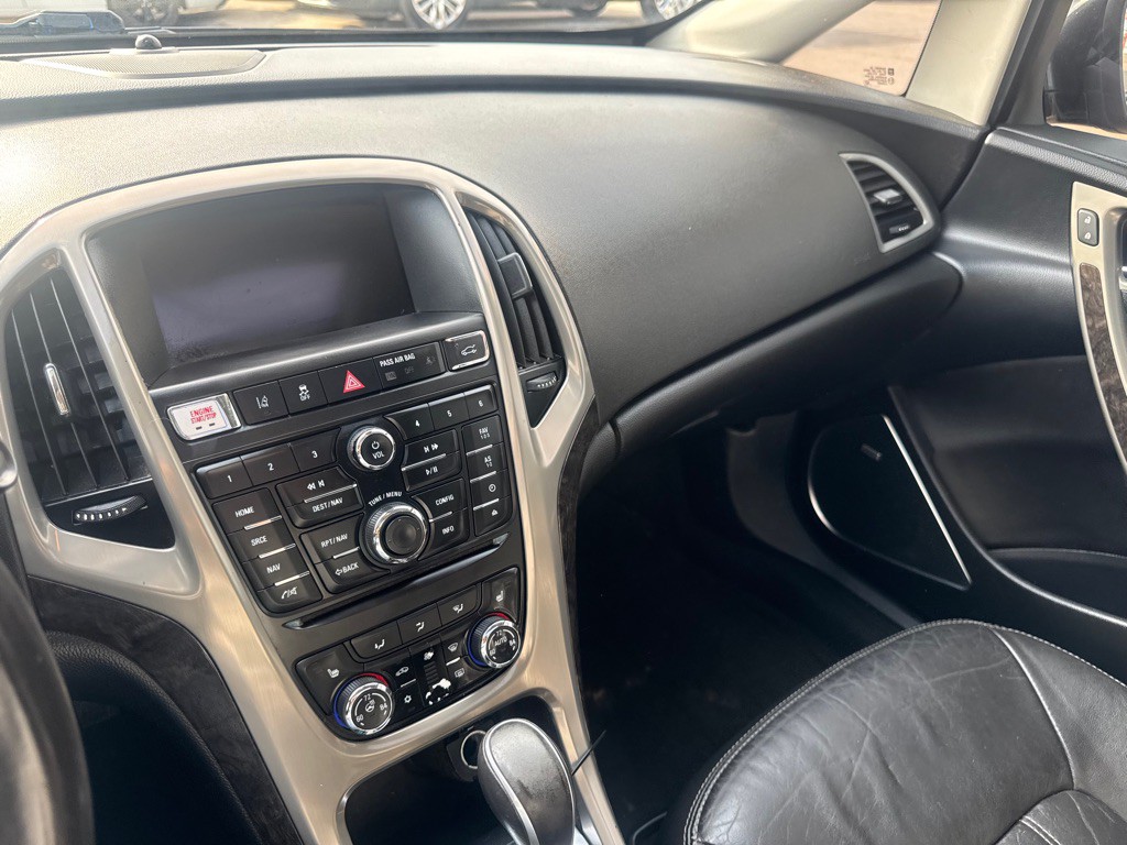 2015 Buick Verano Image 17