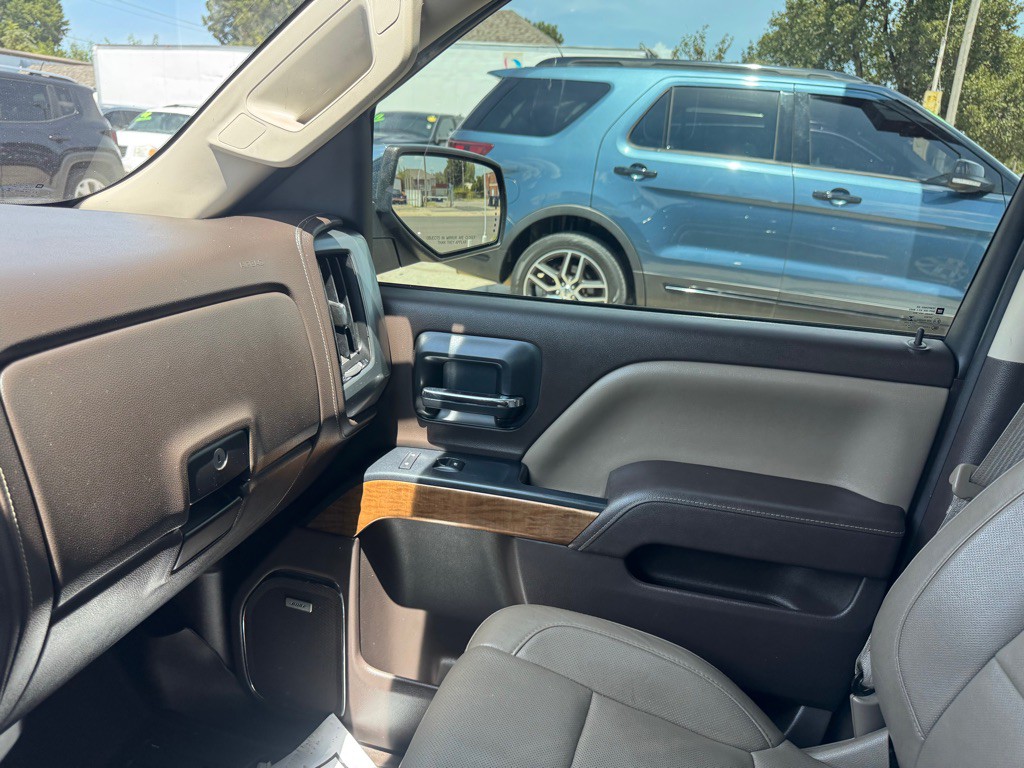 2015 Chevrolet Silverado 1500 Image 17