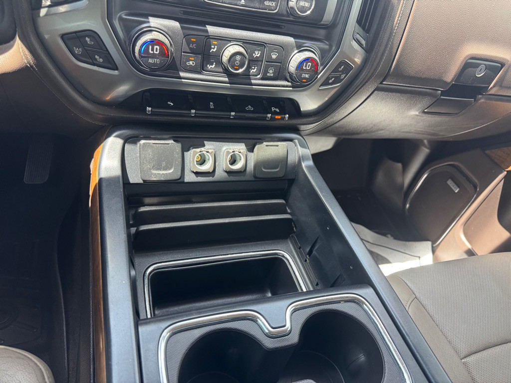 2015 Chevrolet Silverado 1500 Image 18