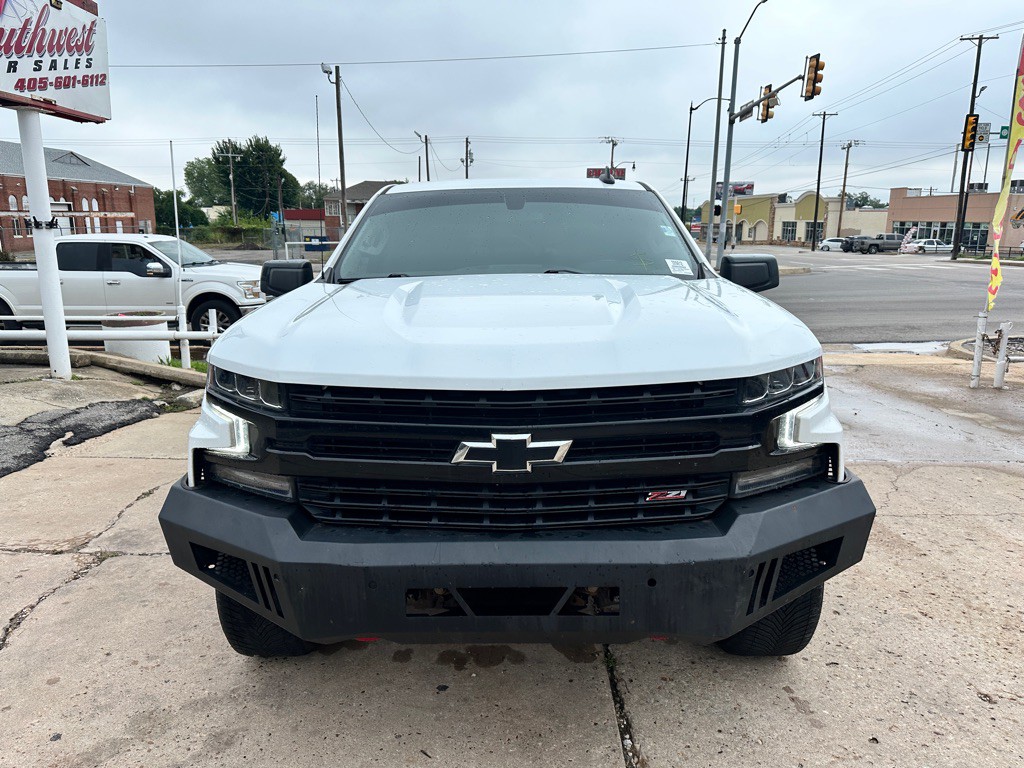 2021 Chevrolet Silverado 1500 Image 2