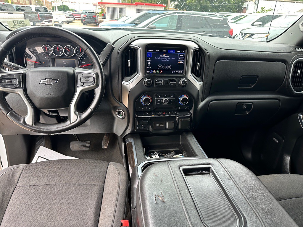 2021 Chevrolet Silverado 1500 Image 12