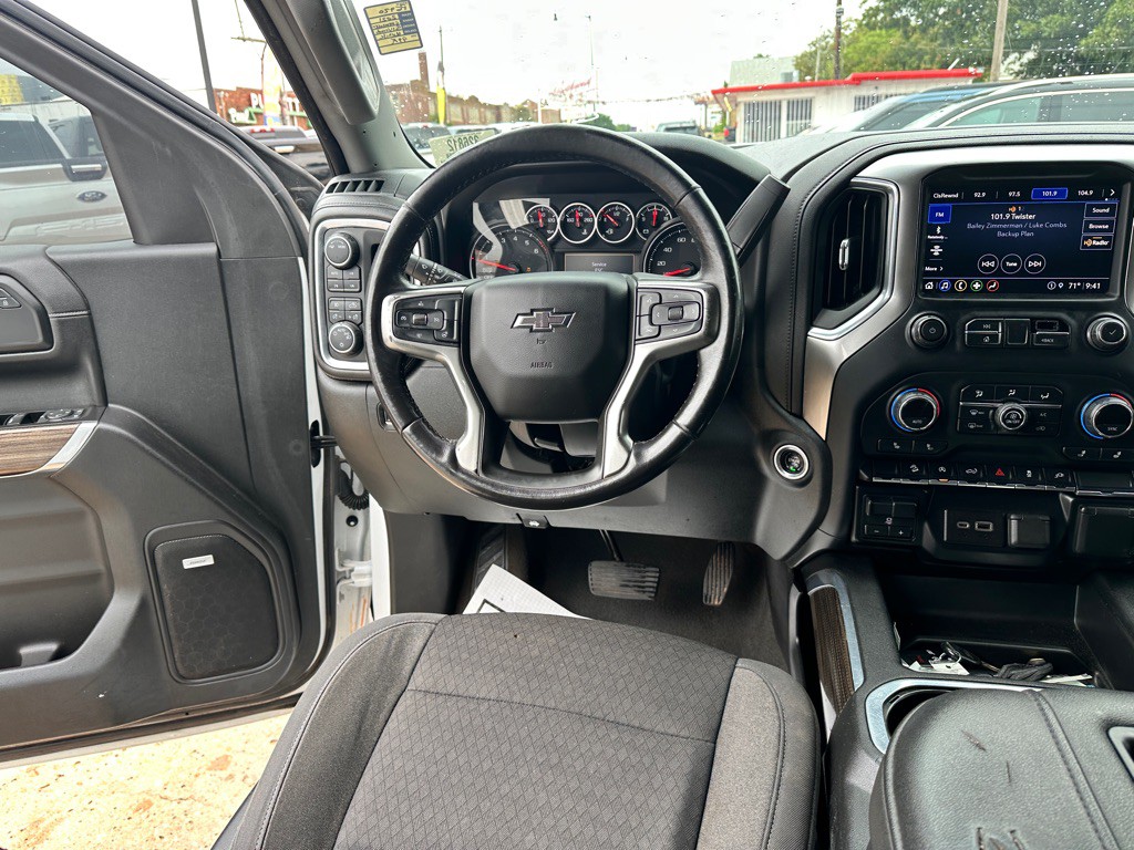 2021 Chevrolet Silverado 1500 Image 13