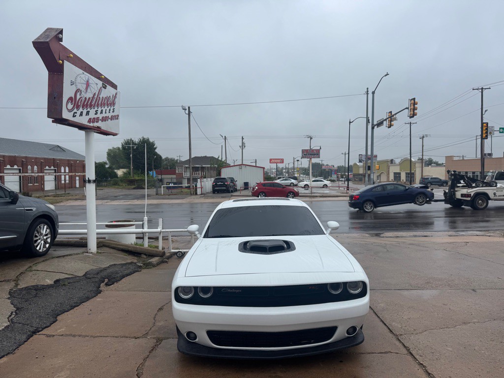 2020 Dodge Challenger Image 5