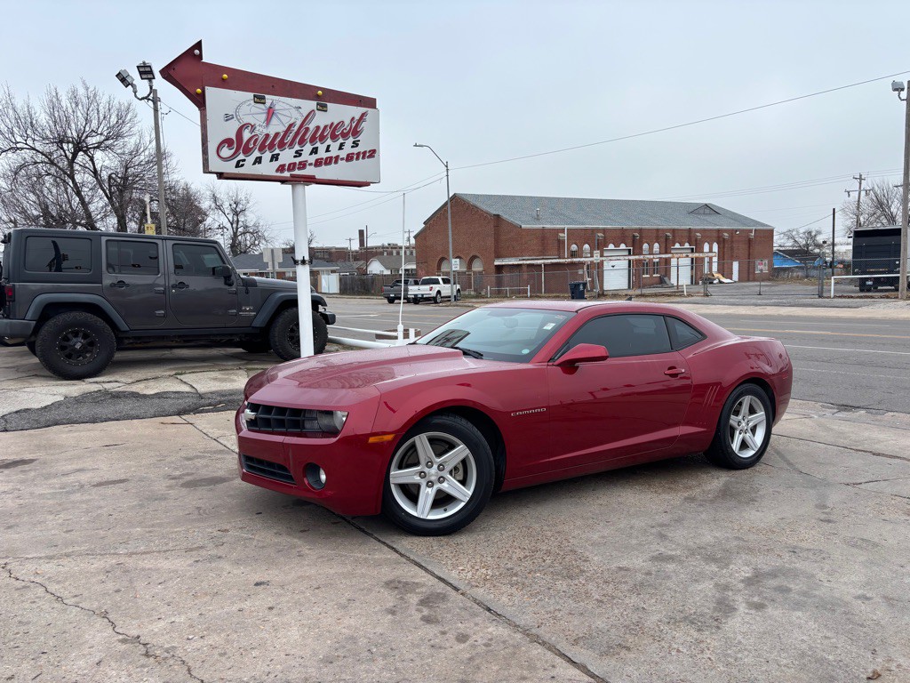 2012 Chevrolet Camaro Image 1