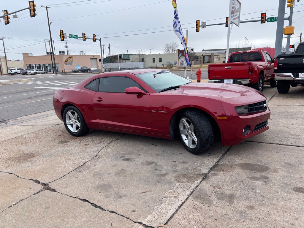 2012 Chevrolet Camaro Image 2