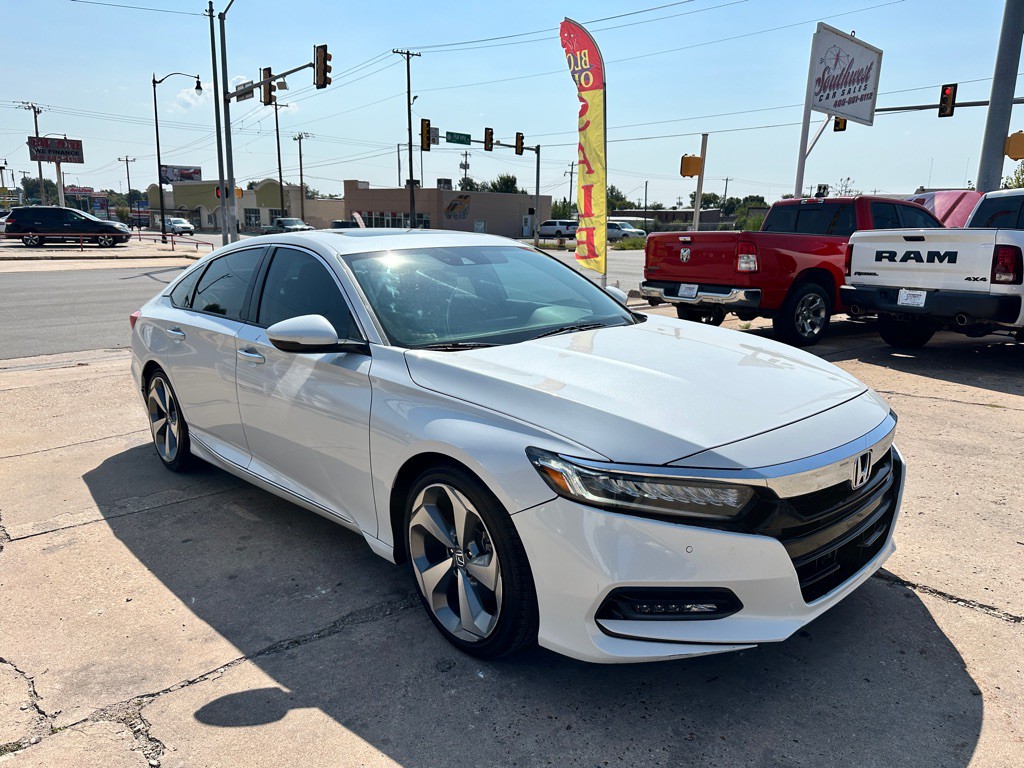 2018 Honda Accord Image 3