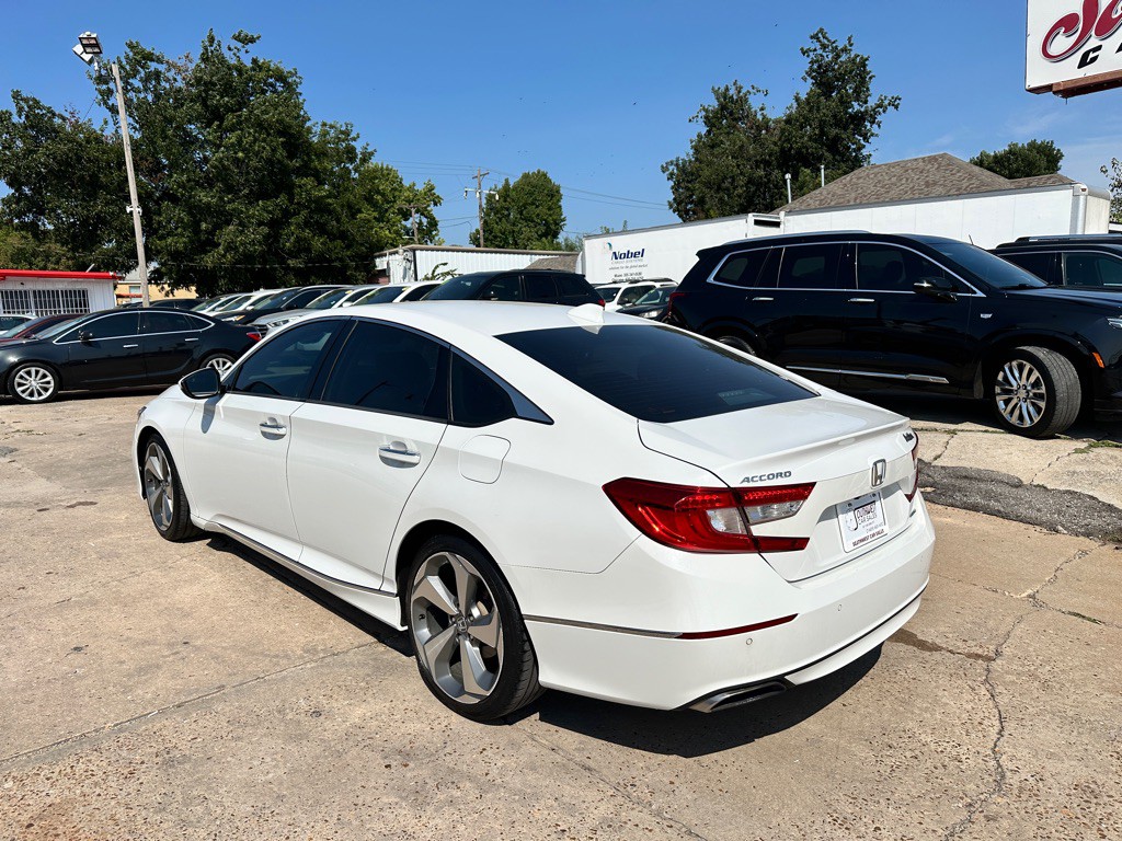 2018 Honda Accord Image 7