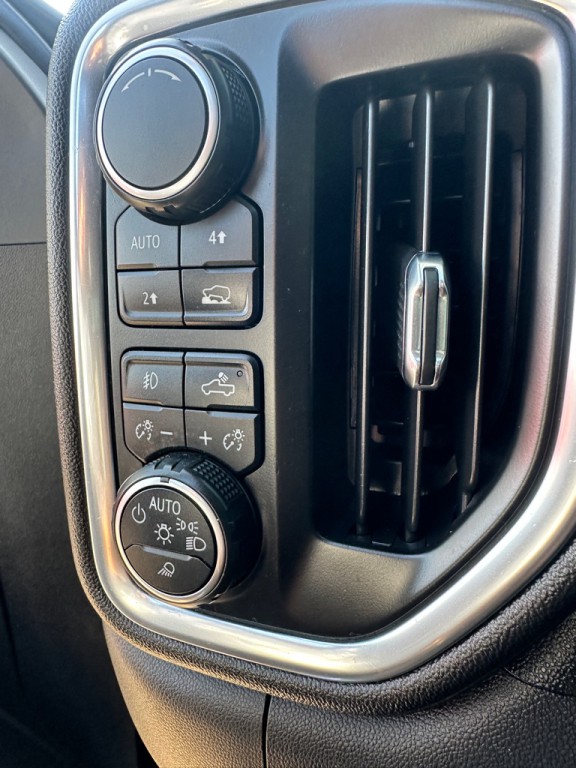 2021 GMC Sierra Image 19