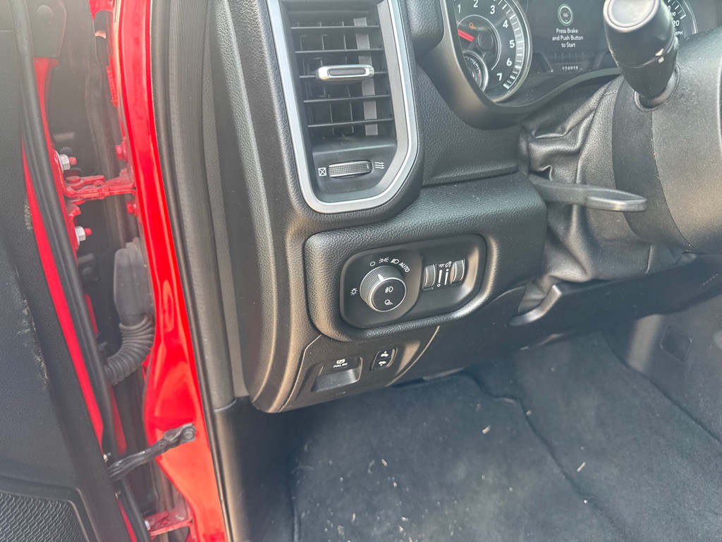 2019 RAM 1500 Image 15
