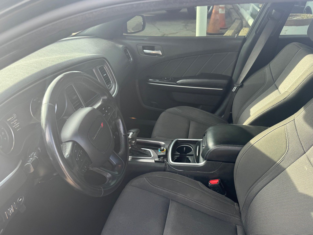 2019 Dodge Charger Image 38