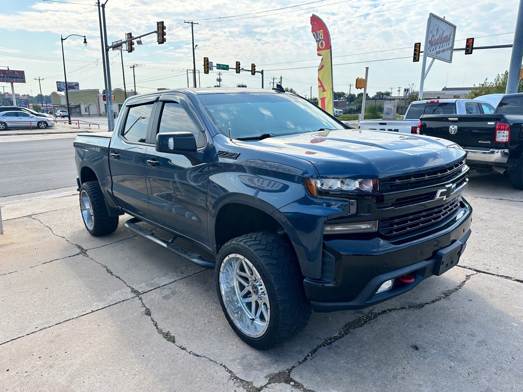 2019 Chevrolet Silverado 1500 Image 3