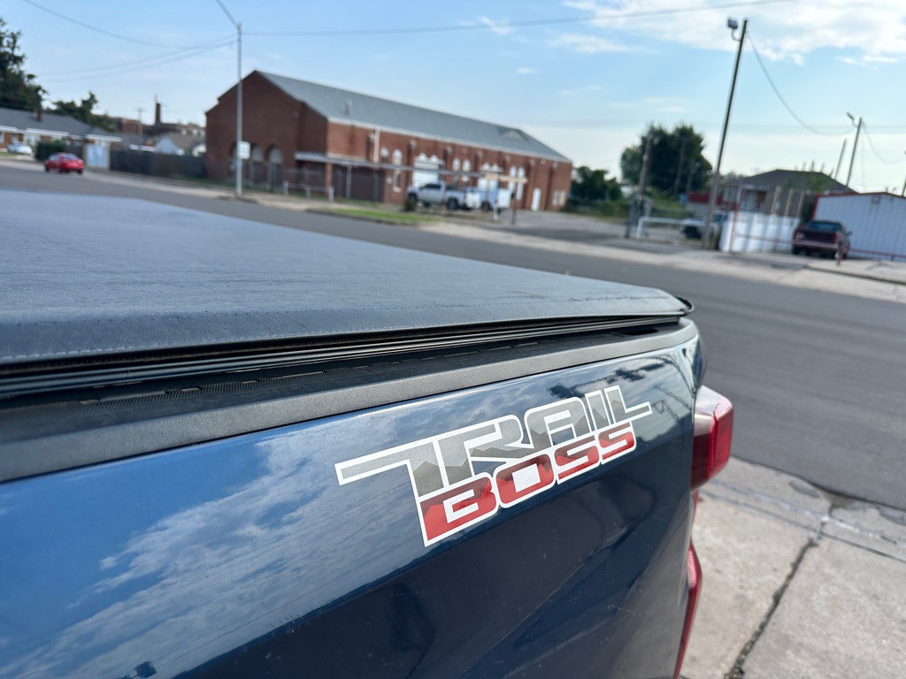 2019 Chevrolet Silverado 1500 Image 11