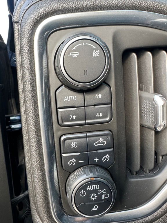 2019 Chevrolet Silverado 1500 Image 18