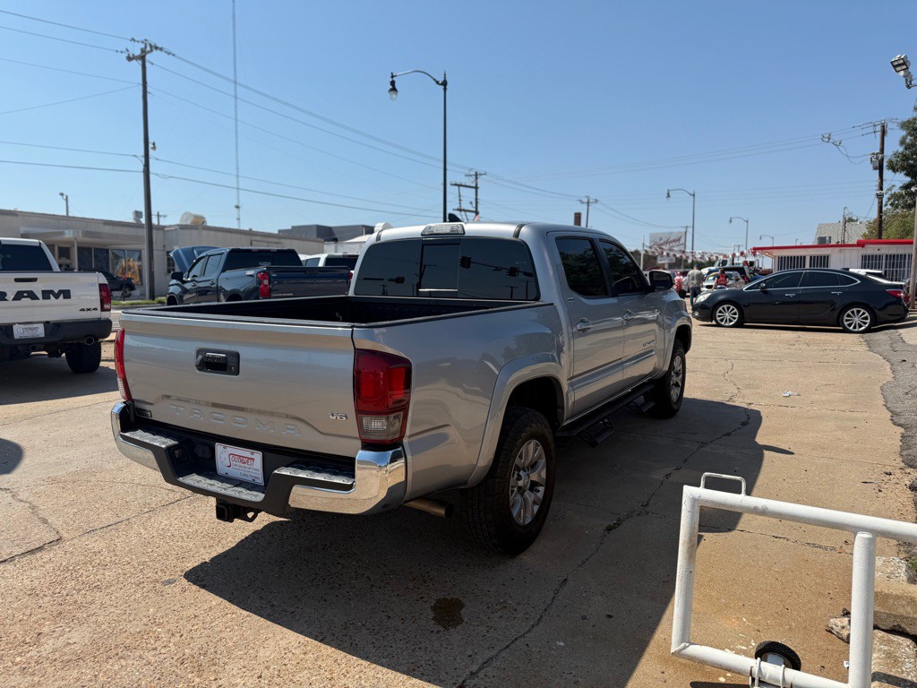 2019 Toyota Tacoma Image 5
