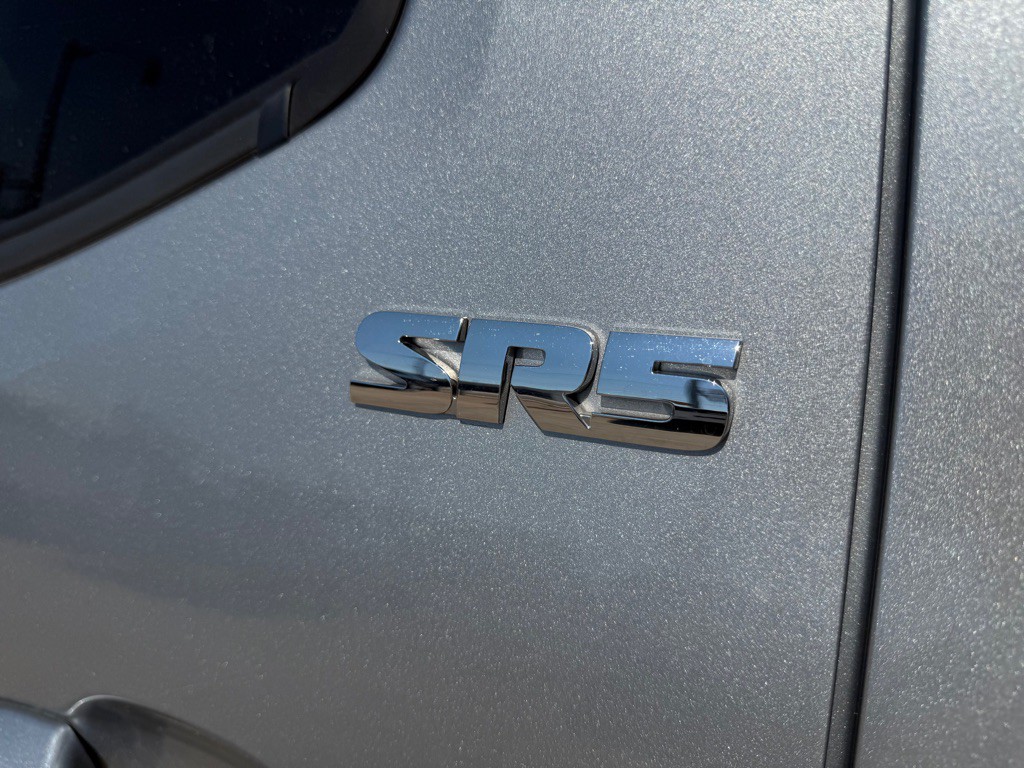 2019 Toyota Tacoma Image 11