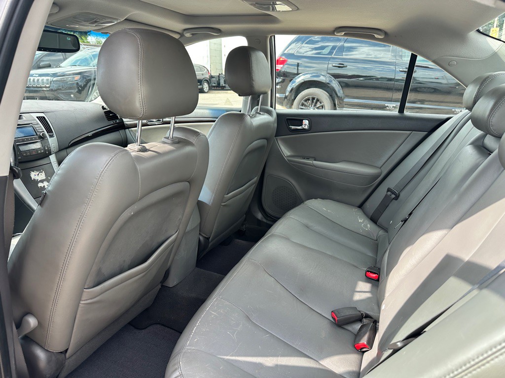 2009 Hyundai Sonata Image 10
