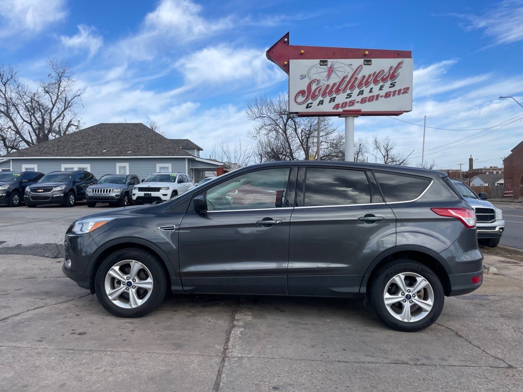 2015 Ford Escape Image 2
