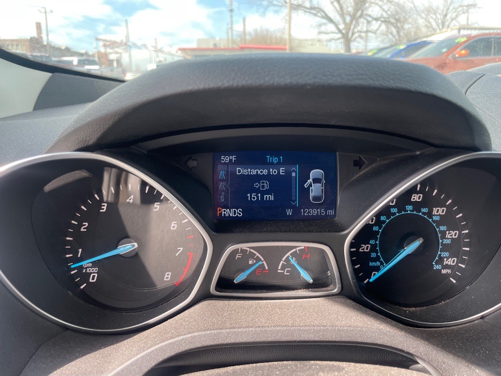 2015 Ford Escape Image 14