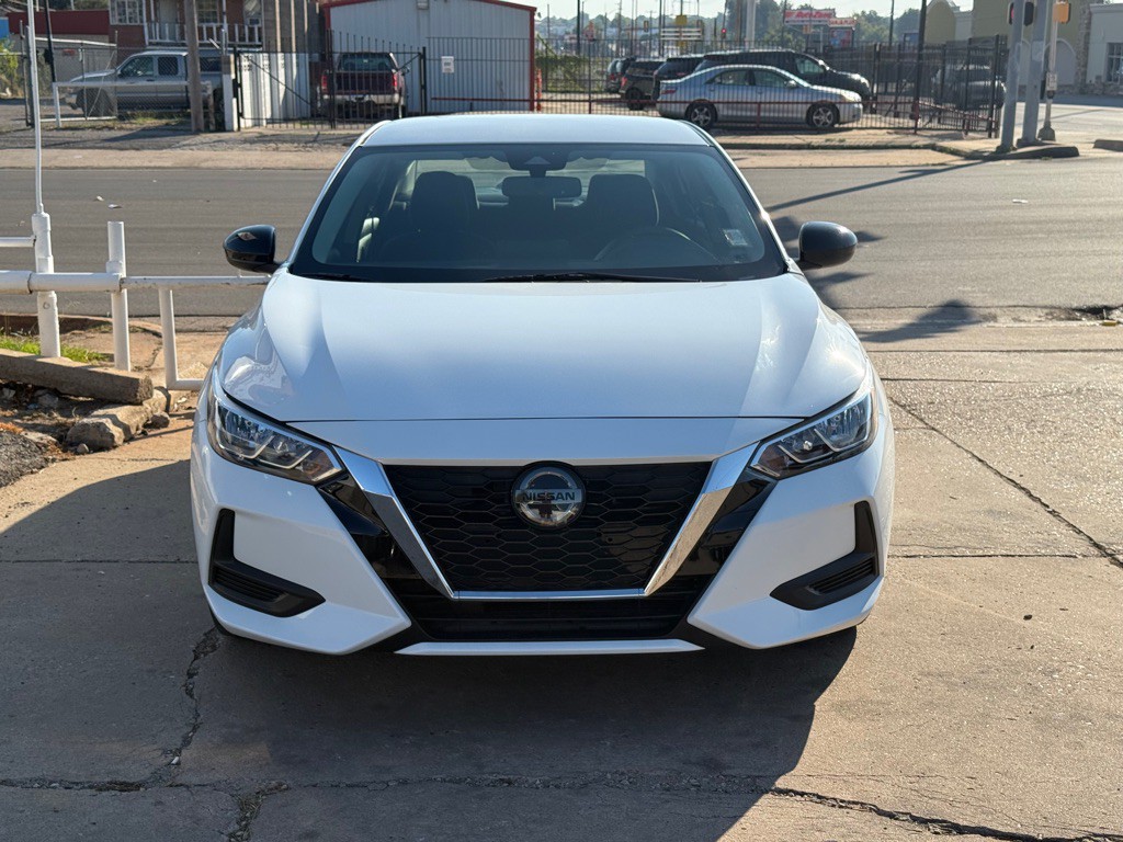 2023 Nissan Sentra Image 2