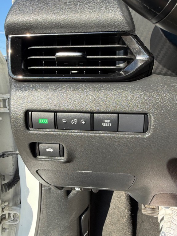 2023 Nissan Sentra Image 18
