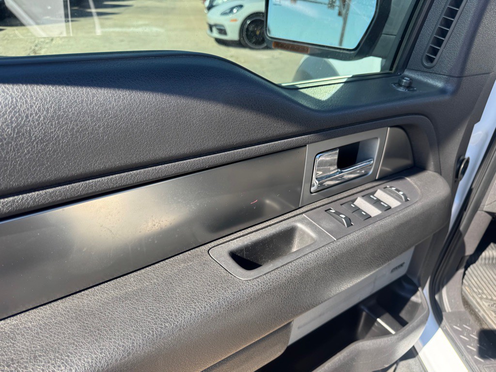 2014 Ford F-150 Image 10