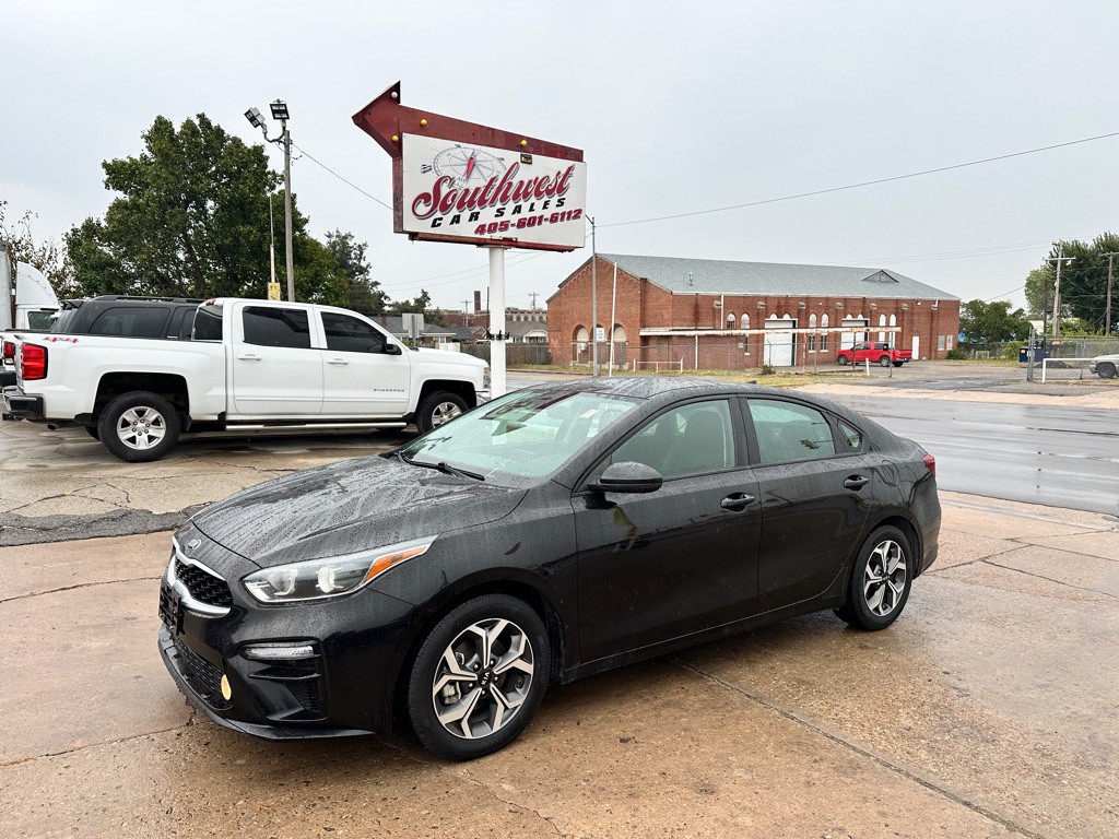2021 Kia Forte Image 1