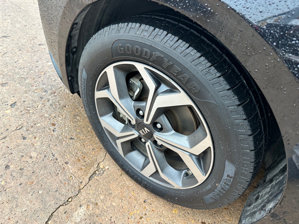 2021 Kia Forte Image 9