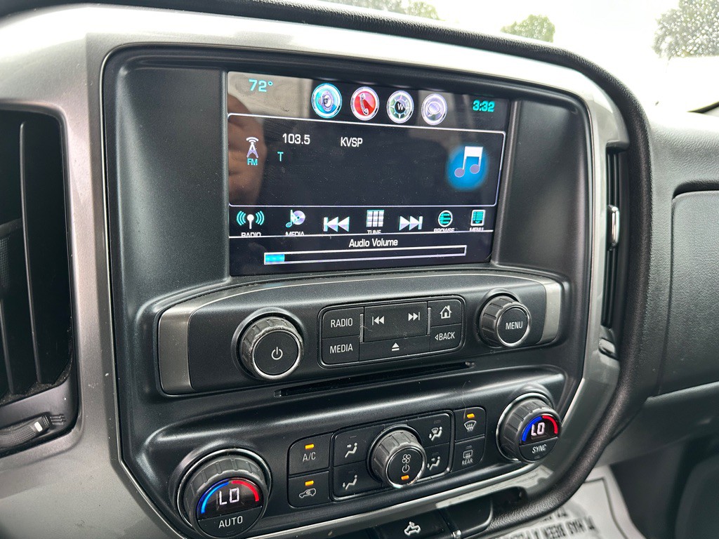 2018 Chevrolet Silverado 1500 Image 17
