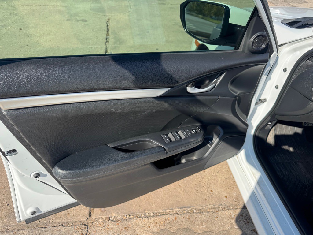 2020 Honda Civic Image 10