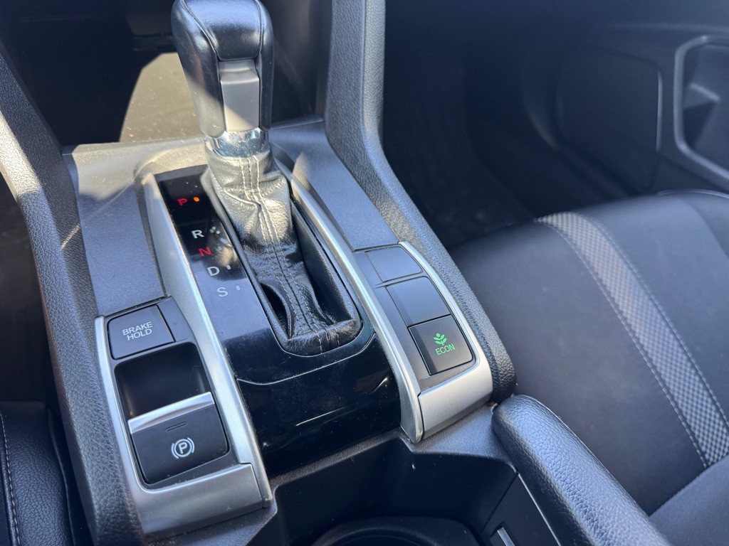 2020 Honda Civic Image 18