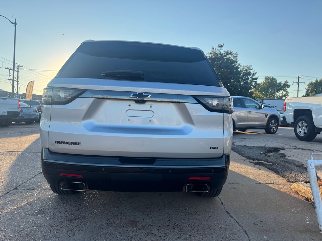 2018 Chevrolet Traverse Image 4
