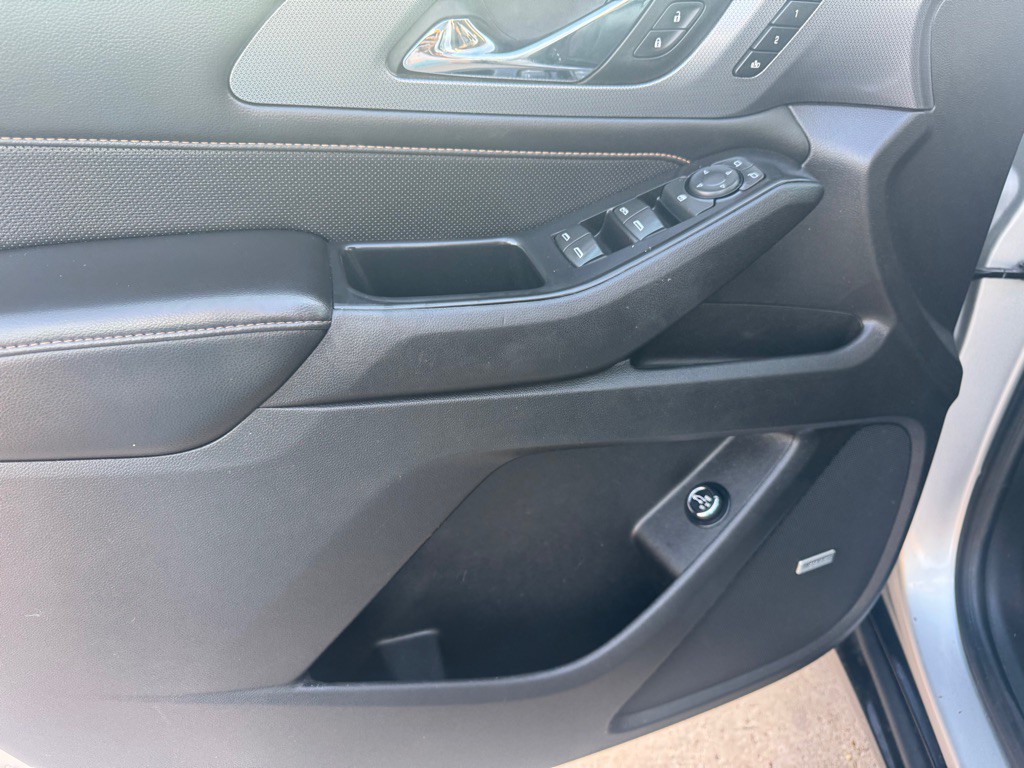 2018 Chevrolet Traverse Image 11