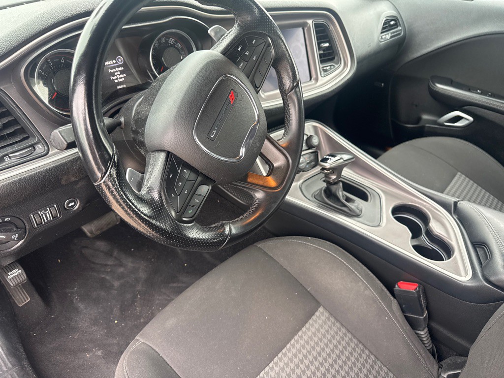 2021 Dodge Challenger Image 9