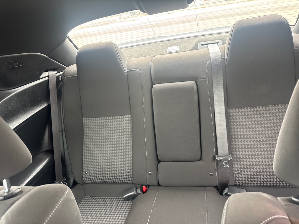 2021 Dodge Challenger Image 10