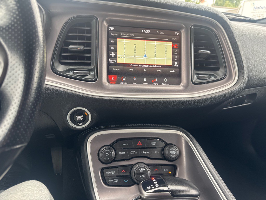 2021 Dodge Challenger Image 15