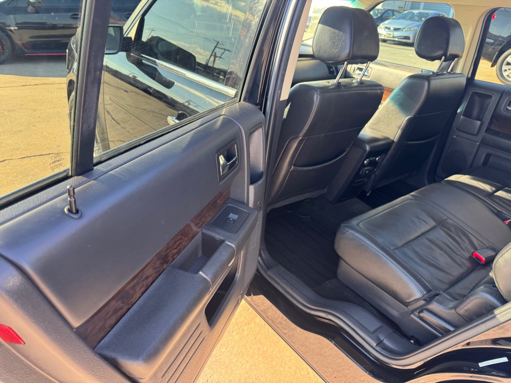 2016 Ford Flex Image 8