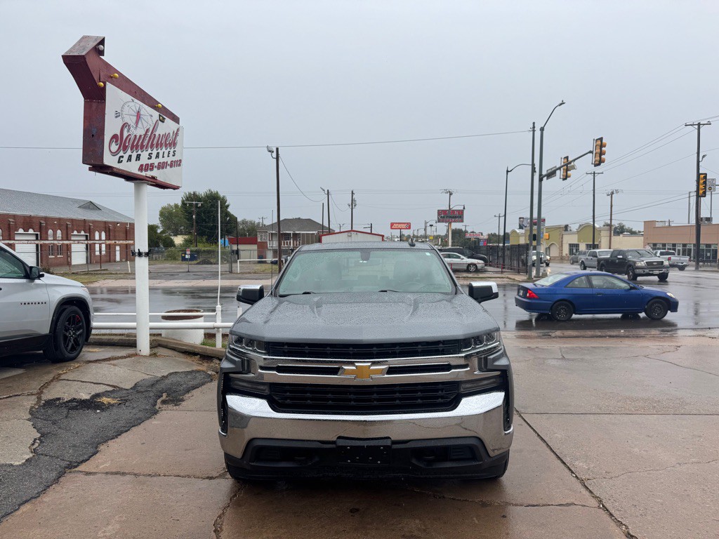 2019 Chevrolet Silverado 1500 Image 2