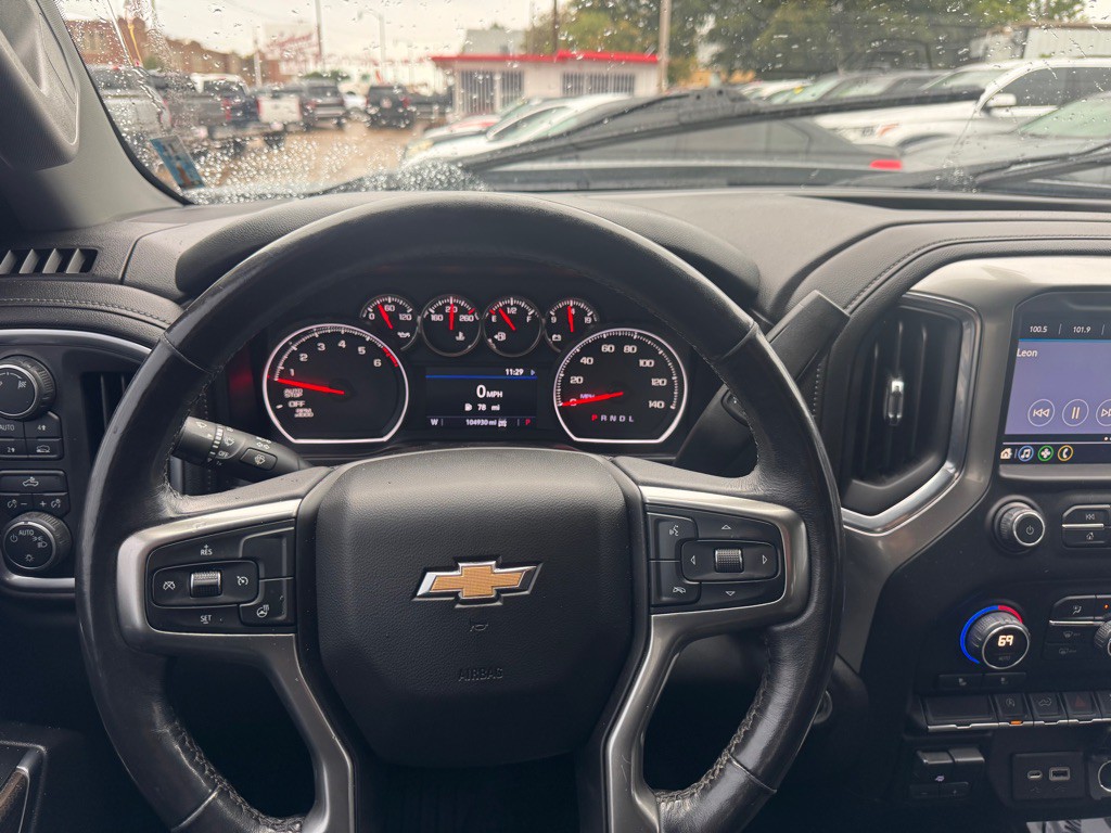 2019 Chevrolet Silverado 1500 Image 18