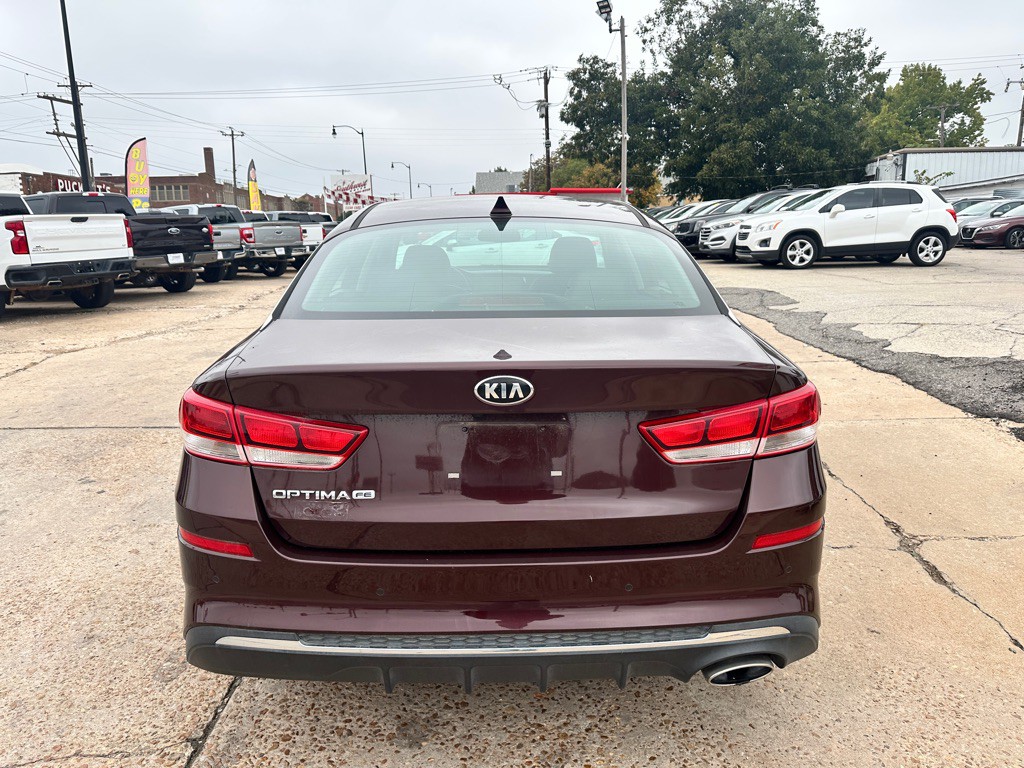 2020 Kia Optima Image 6