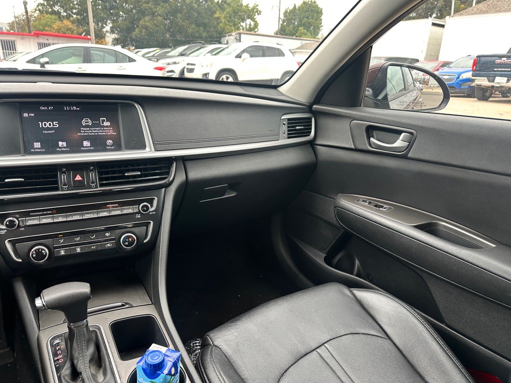 2020 Kia Optima Image 12